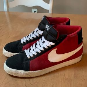 Sz 11 Mens Nike Sbs Red Blk White